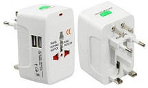 Перехідник універсальний туристичний для будь-якої розетки