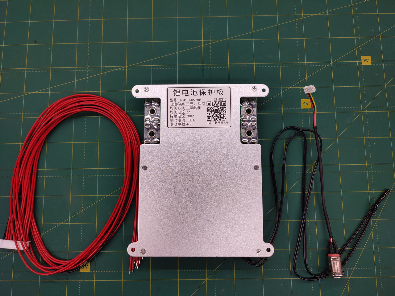 Плата захисту акумулятора Jikong Smart BMS 4 — 8S 200A з активним балансиром 2A