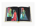 Книга про модні колекції Версаче з ілюстраціями Versace Catwalk: The Complete Collections. Tim Blanks, фото 4