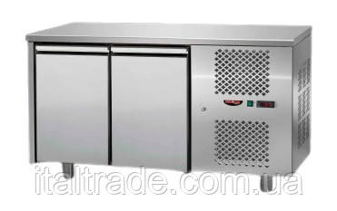 Стіл холодильний Tecnodom TF02MIDGN об'ємом 310 л дводверний шириною 700 мм без борту, фото 1