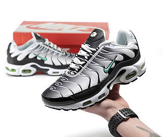 Чоловічі сірі Кросівки Nike Air Max Tn+