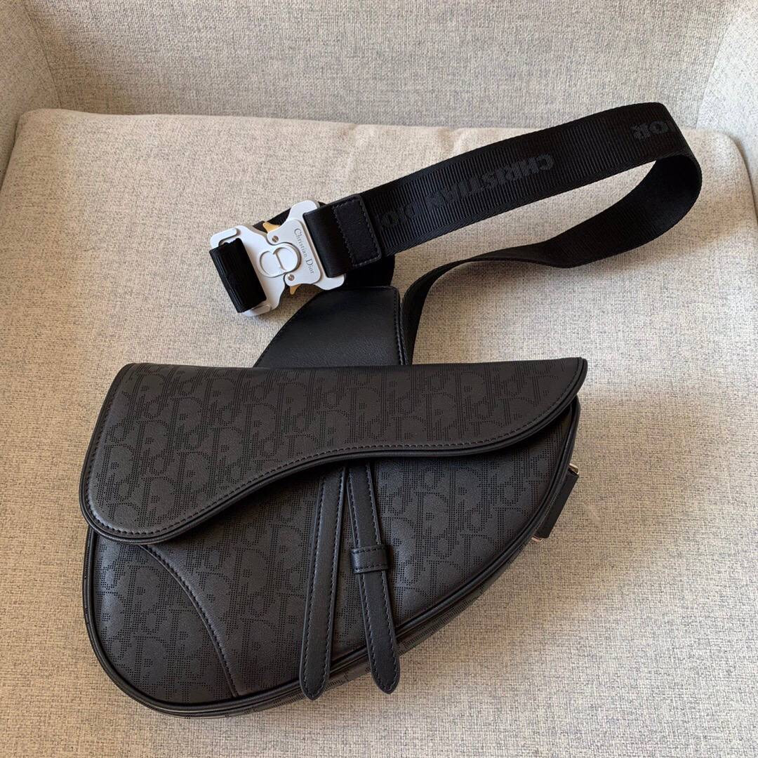Чоловіча сумка Dior Saddle із чорної шкіри Dior Oblique Galaxy
