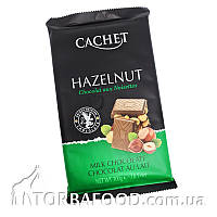Шоколад Cachet молочний із горіхами, 300 г