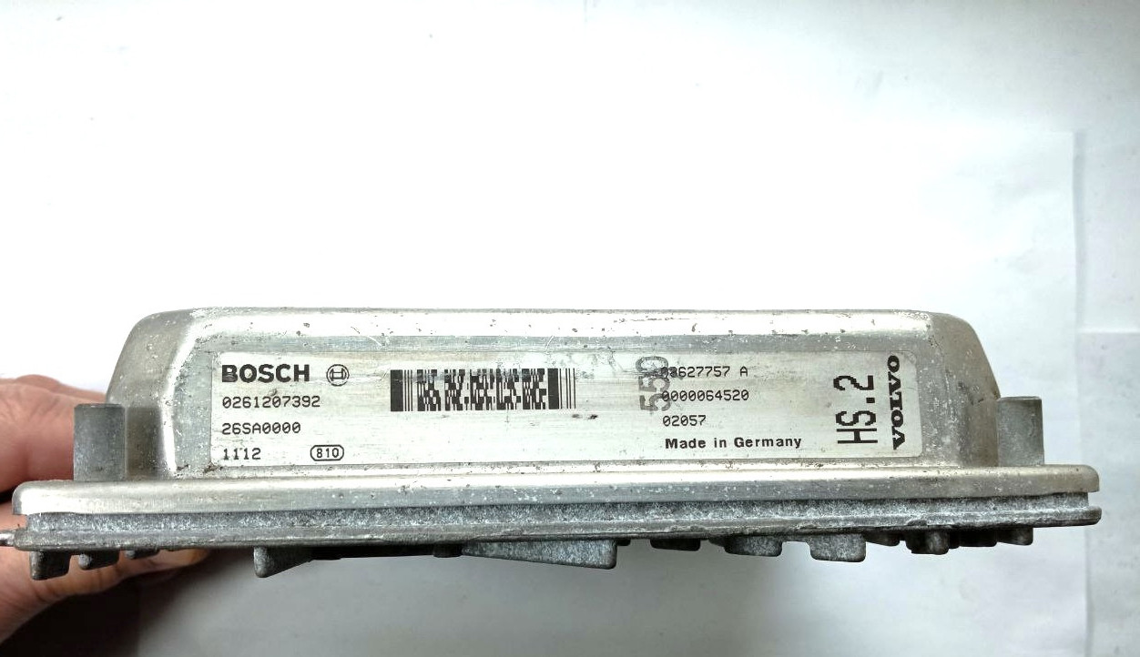 Електронний блок керування VOLVO XC70 V70 0261207392 bosch / 26SA0000