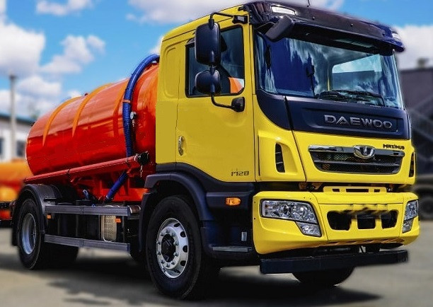 Вакуумна машина SPEC-10 на шасі DAEWOO HC2AA