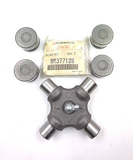 Оригінальна хрестовина карданного валу MR377128.