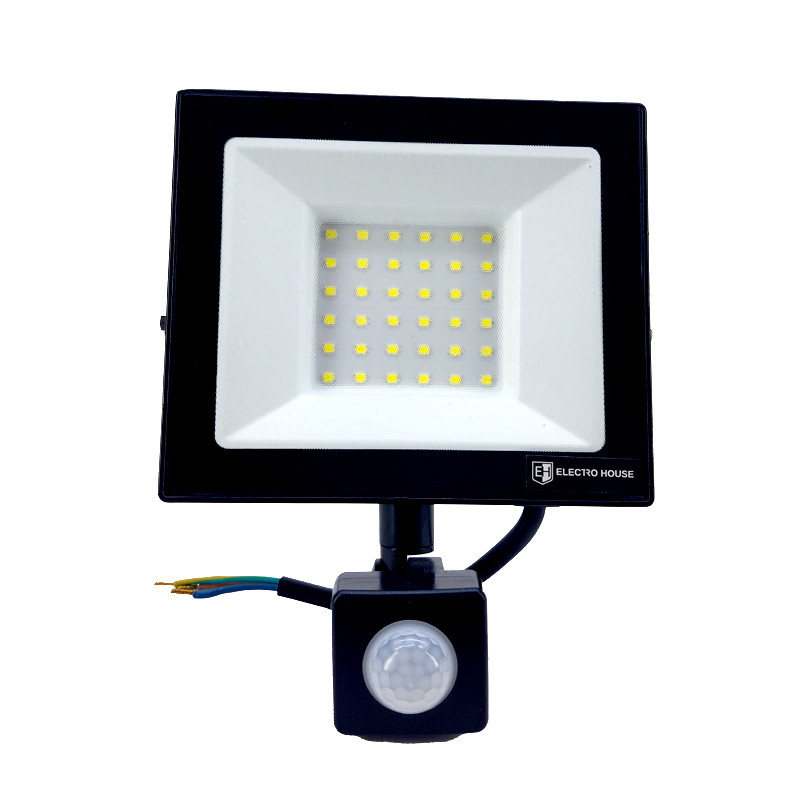 LED прожектор ElectroHouse з д. руху 50 W IP65