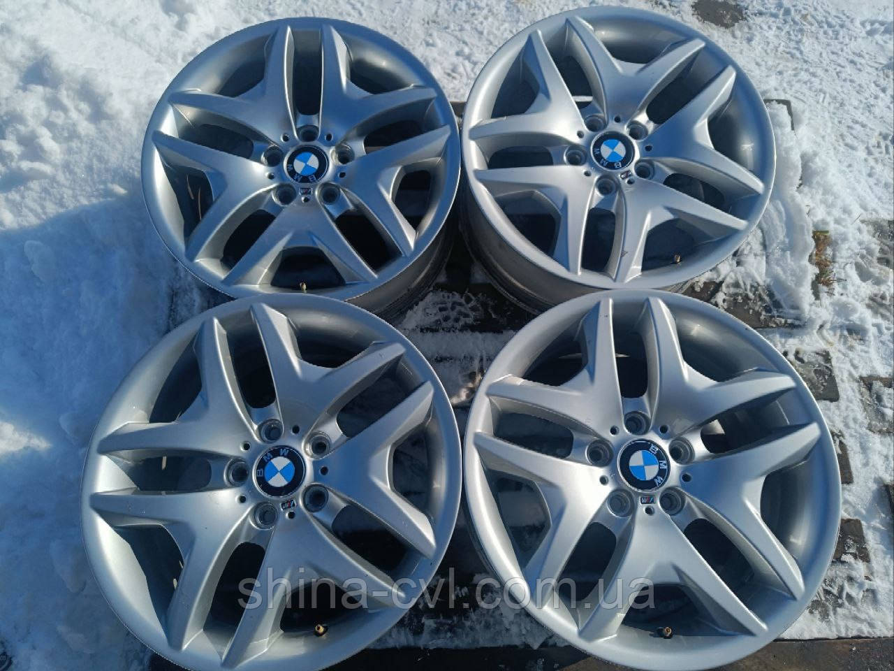 Диски 5.120 R18 8J/9J ET44/ET51 DIA72.6 BMW X3 E83 STYLE 192 M-PAKET/ X5 E53
