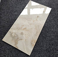 Глянцевая плитка под мрамор с тёплым бежевым оттенком в стиле оникс120х60 Кераморанит