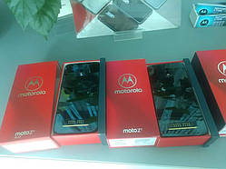 Смартфон Motorola Moto Z3