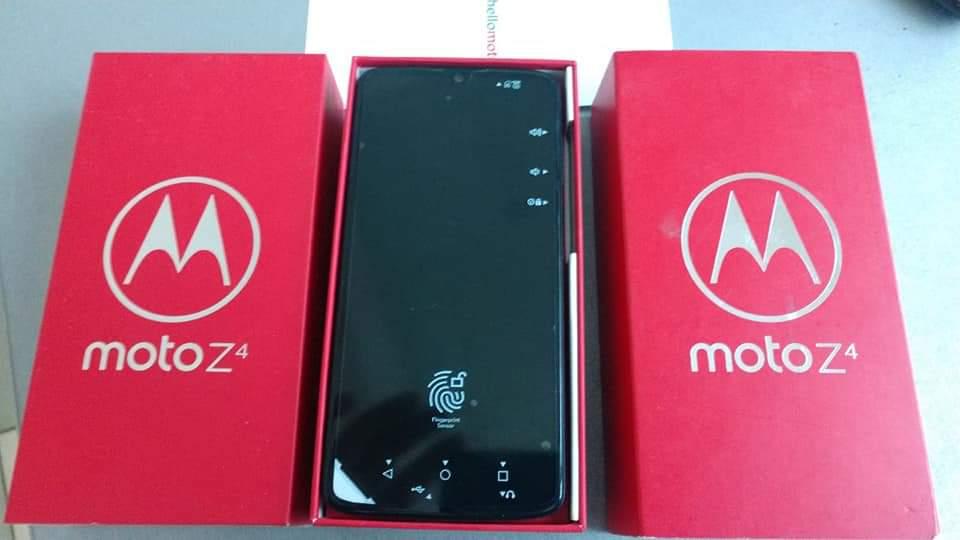 Смартфон Motorola Moto Z4 XT1980-4 Grey 128Gb New новий