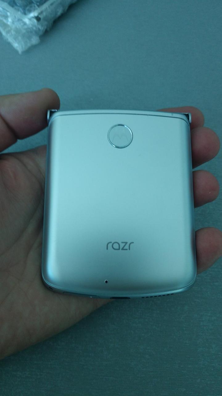Motorola RAZR 2Gn 2020 Ексклюзив, лімітований випуск. стан 10/10