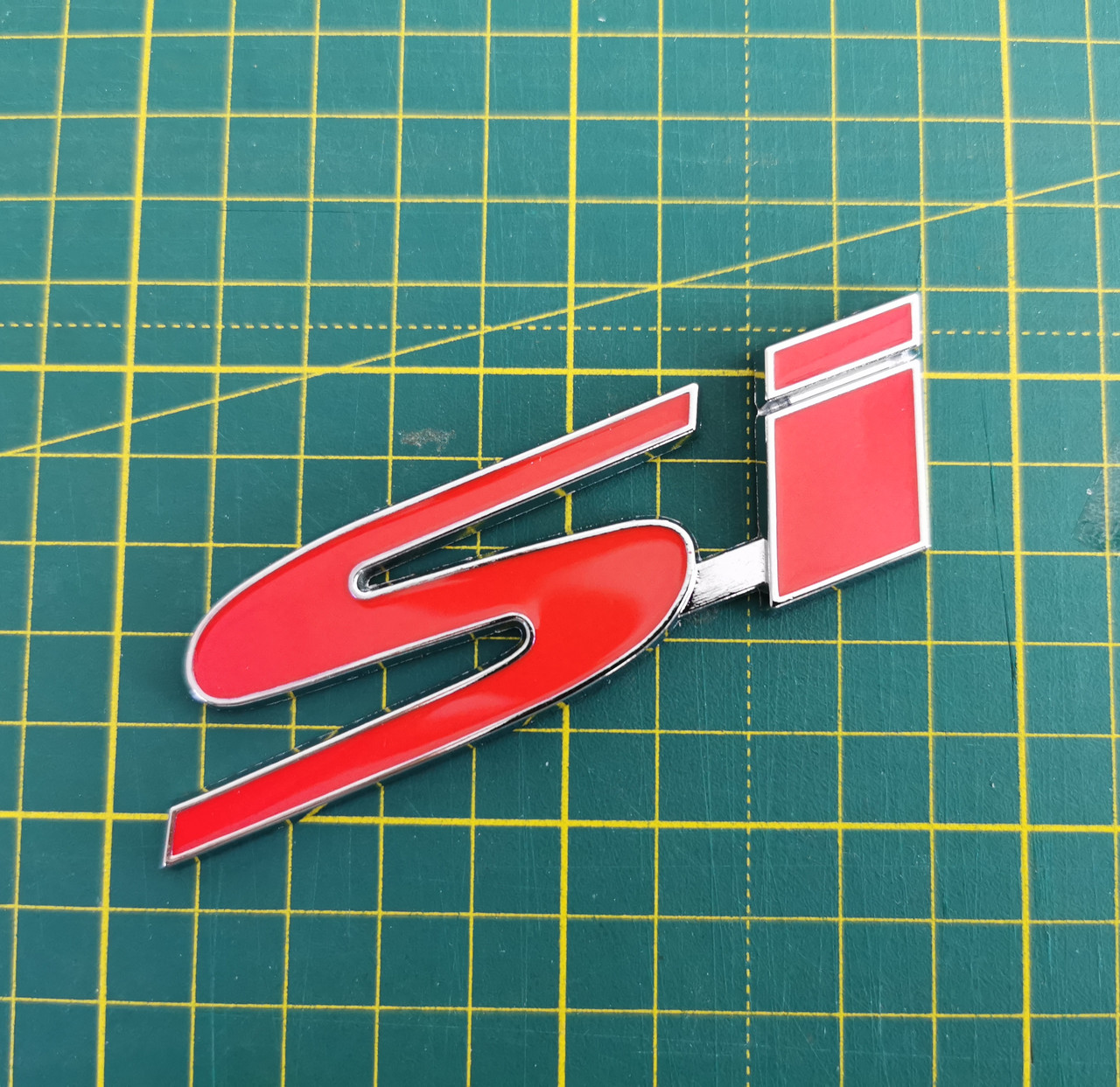 3D емблема SI
