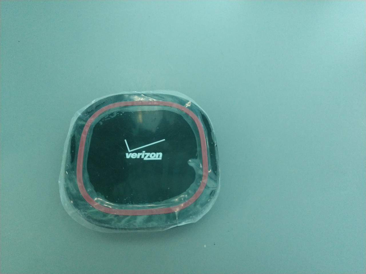 Безпровідна зарядка Verizon. Безпровідна зарядка.