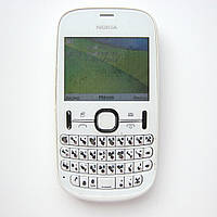 Nokia Asha 200 White (QWERTY клавиатура, 2 SIM, MicroSD, FM, MP3, Bluetooth 2.1, камера 2 МП)