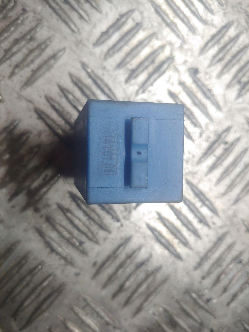 Реле омывателя фар Bmw e36 e38 e39 1383417 (ID#1763628631), цена: 700 ...