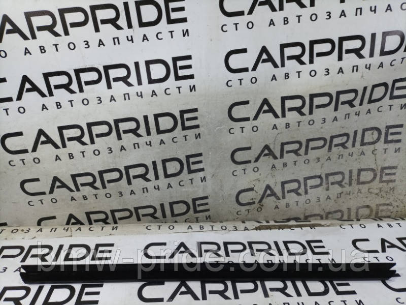 Молдинг скла внутрішній Ford Focus 3 2.0 2016 задн. лев. (б/у)