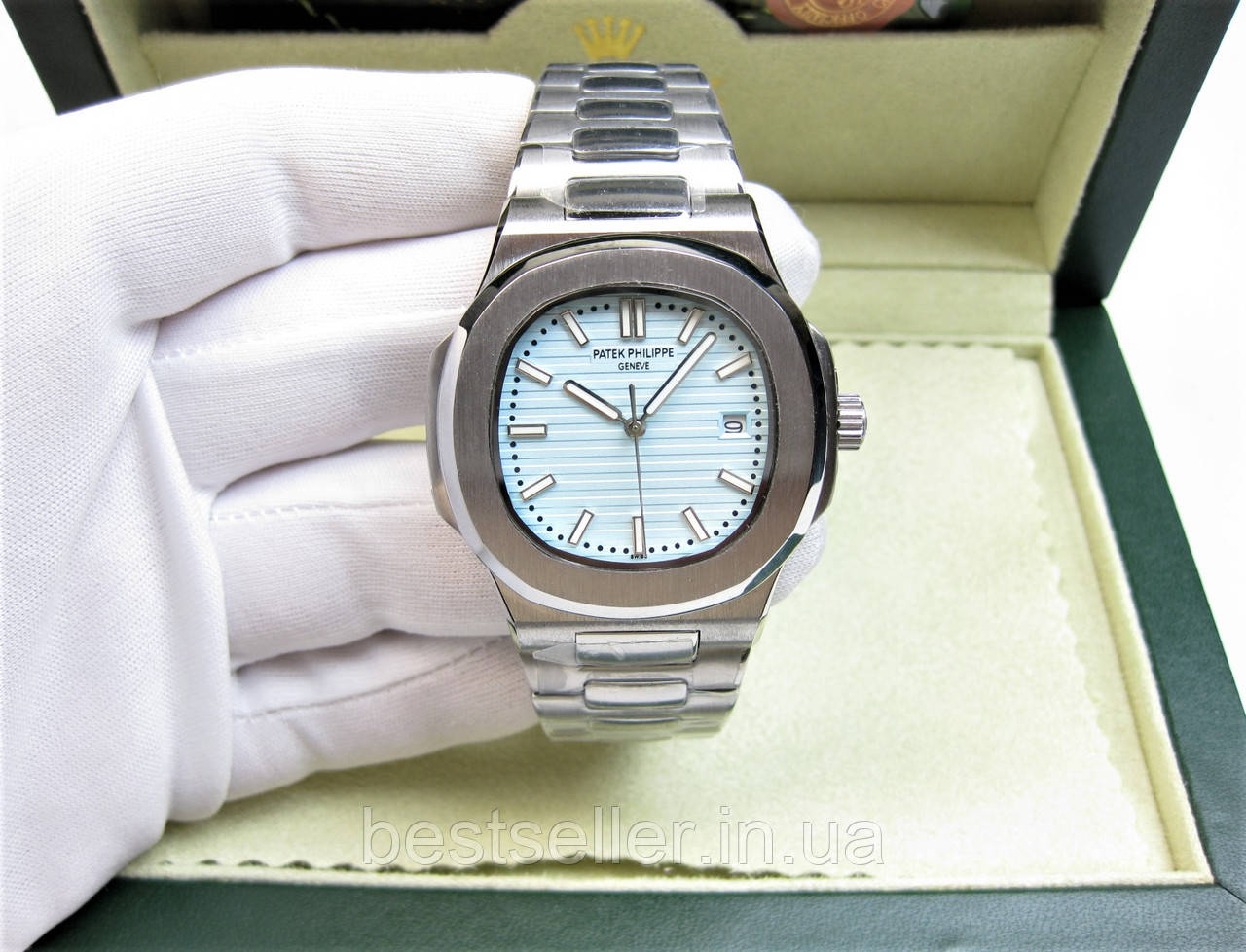 PATEK PHILIPPE NAUTILUS 40MM ICE BLUE DIAL. AAA