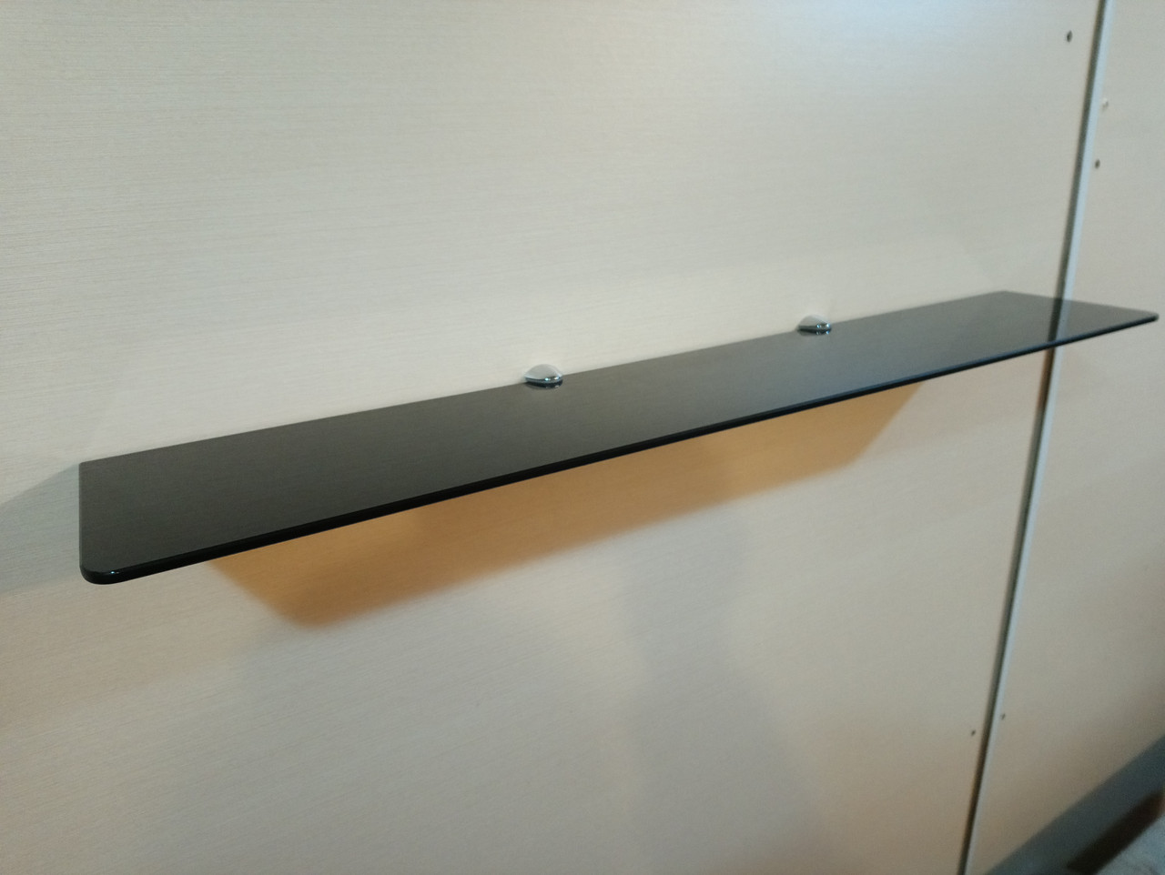 Полиця 6 мм скляна гартована чорна 100х15 см