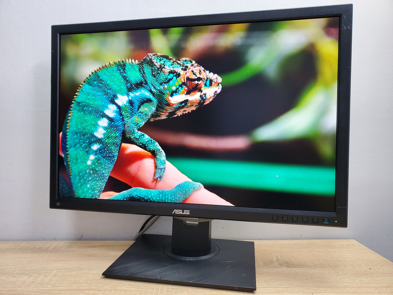 Купить Монитор 24" Asus BE24A IPS LED (1920x1200), цена 2600 ₴ — Prom ...