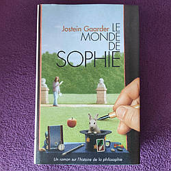Jostein Gaarder Le monde de Sophie (роман французькою мовою)