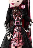 Monster High Draculaura HKX67 Лялька Монстр Хай Дракулаура Святкова зимова, фото 6