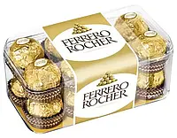 Шоколадні подарункові цукерки Ferrero Rocher 200 г