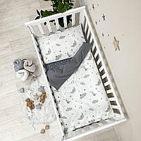 Комплект постельного белья Маленькая Соня в детскую кроватку для новорожденных Baby Mix Облака серые с месяцем