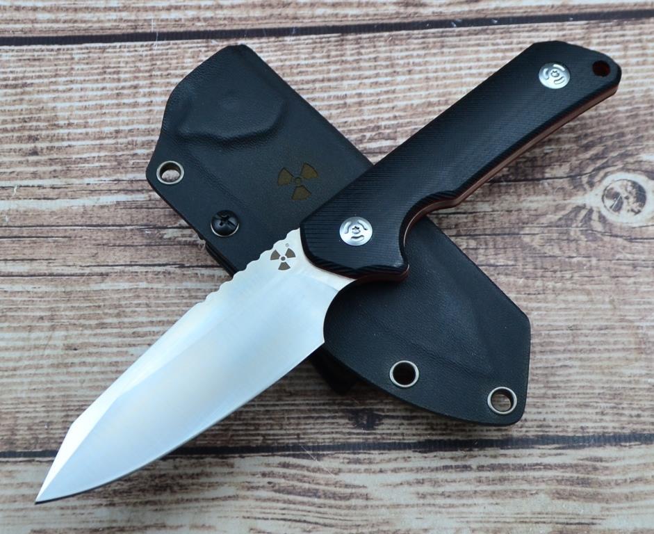 Тактичний ніж Jungle Edge