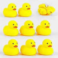 Набір іграшок пискавок Каченя 8 шт. у сітці (AY 002 E)