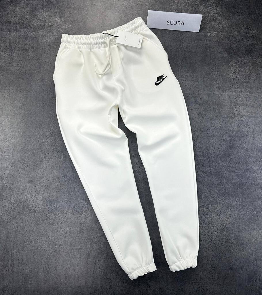 Купить Спортивные штаны Nike белые, цена 1200 грн — Prom.ua (ID#1764936189)