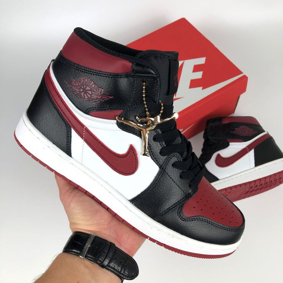 Чоловічі кросівки Nike Air Jordan 1 Retro High OG шкіряні баскетбольні чорні бордові