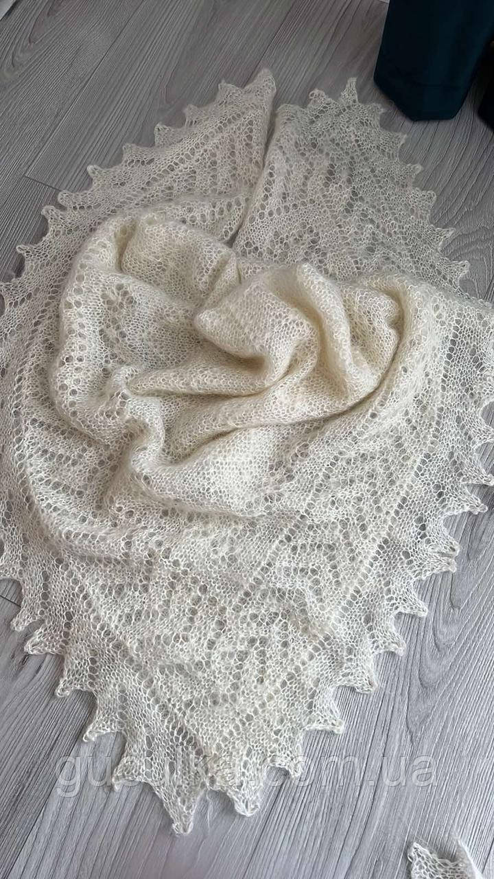 Ніжна пухова хустина шарф косинка молочний колір 110*110 см, фото 1