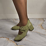 Зручні шкіряні туфлі на підборах із ремінцем, фото 7