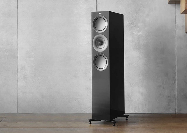 KEF R7 Meta KEF R7 Meta