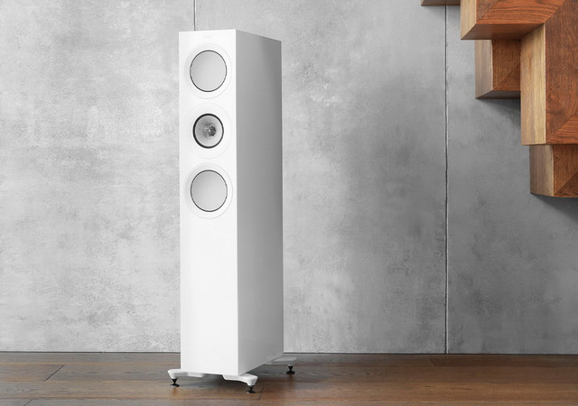 KEF R7 Meta KEF R7 Meta