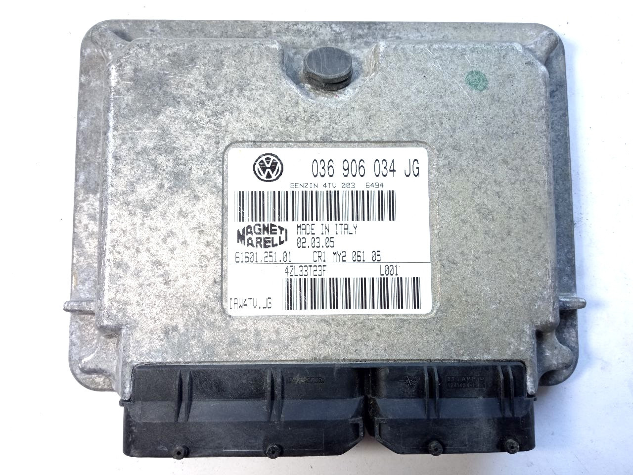 Електронний блок керування VW 036906034JG/IAW4TU.LG/IAW4TVJG