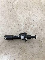 Кнопка открывания капота оригинал концевик Jeep Compass 17- Dodge Journey 11-  5026211AA