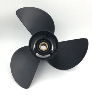 Гребний гвинт 3 X 13-1/2" X 15" Suzuki