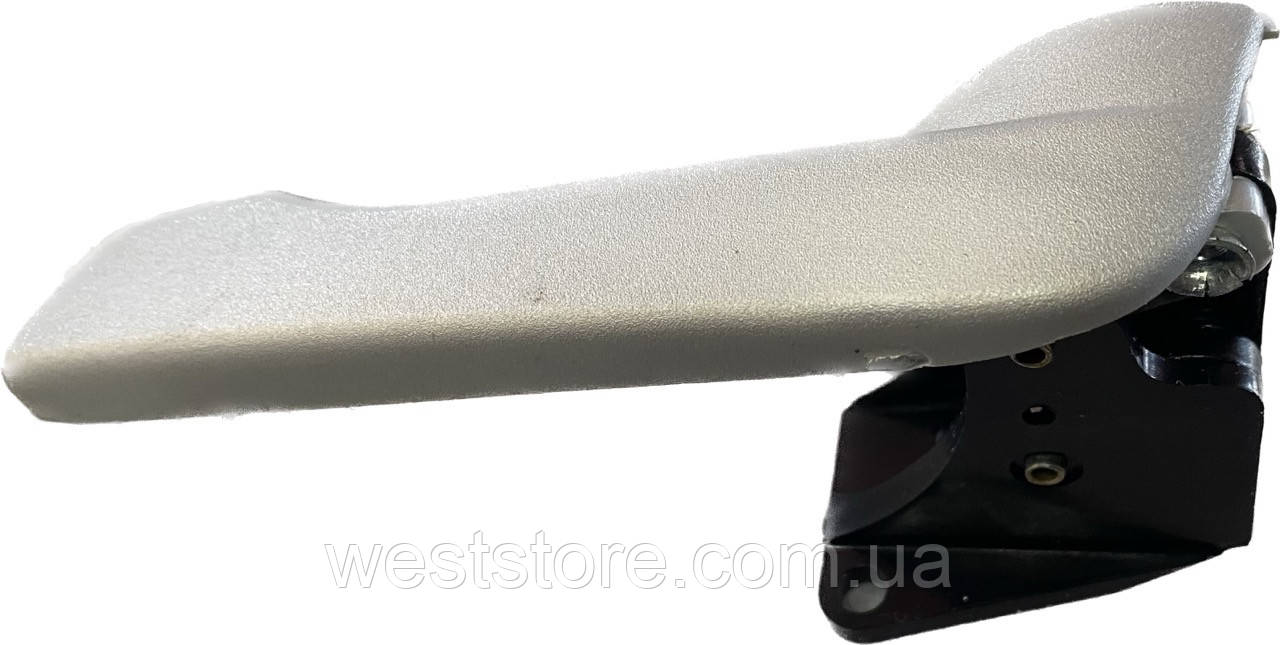 Ручка дверей Ваз 2170,2171,2172 Приора внутрішня права, фото 1