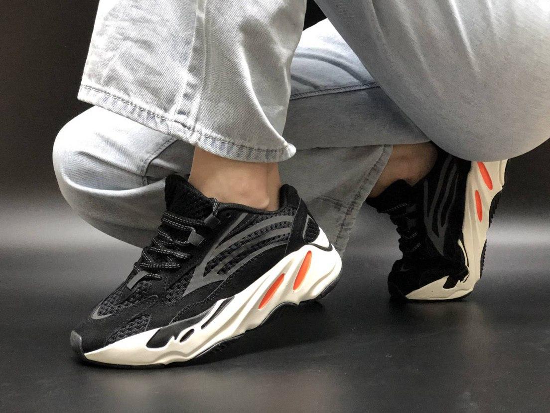 Yeezy 700 v2 sales static black