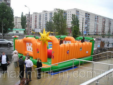 Квітковий рай — батутний комплекс, фото 1