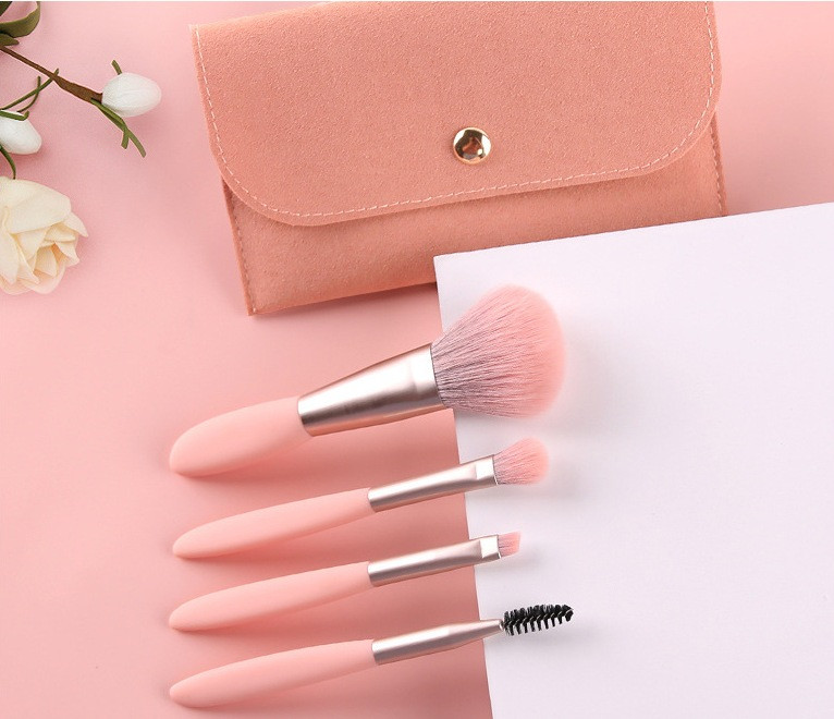 Набір пензлів для макіяжу Zoreya 4 шт. РожевийEStyle