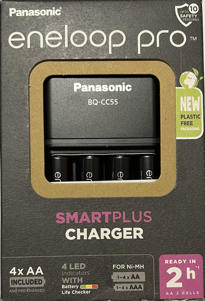 Зарядний пристрій Panasonic Eneloop BQ-CC55E Quickcharger + 4 АА акумулятори