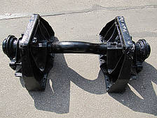 Балансир підвіски задньої КрАЗ з віссю у зборі 250Б-2918005-01