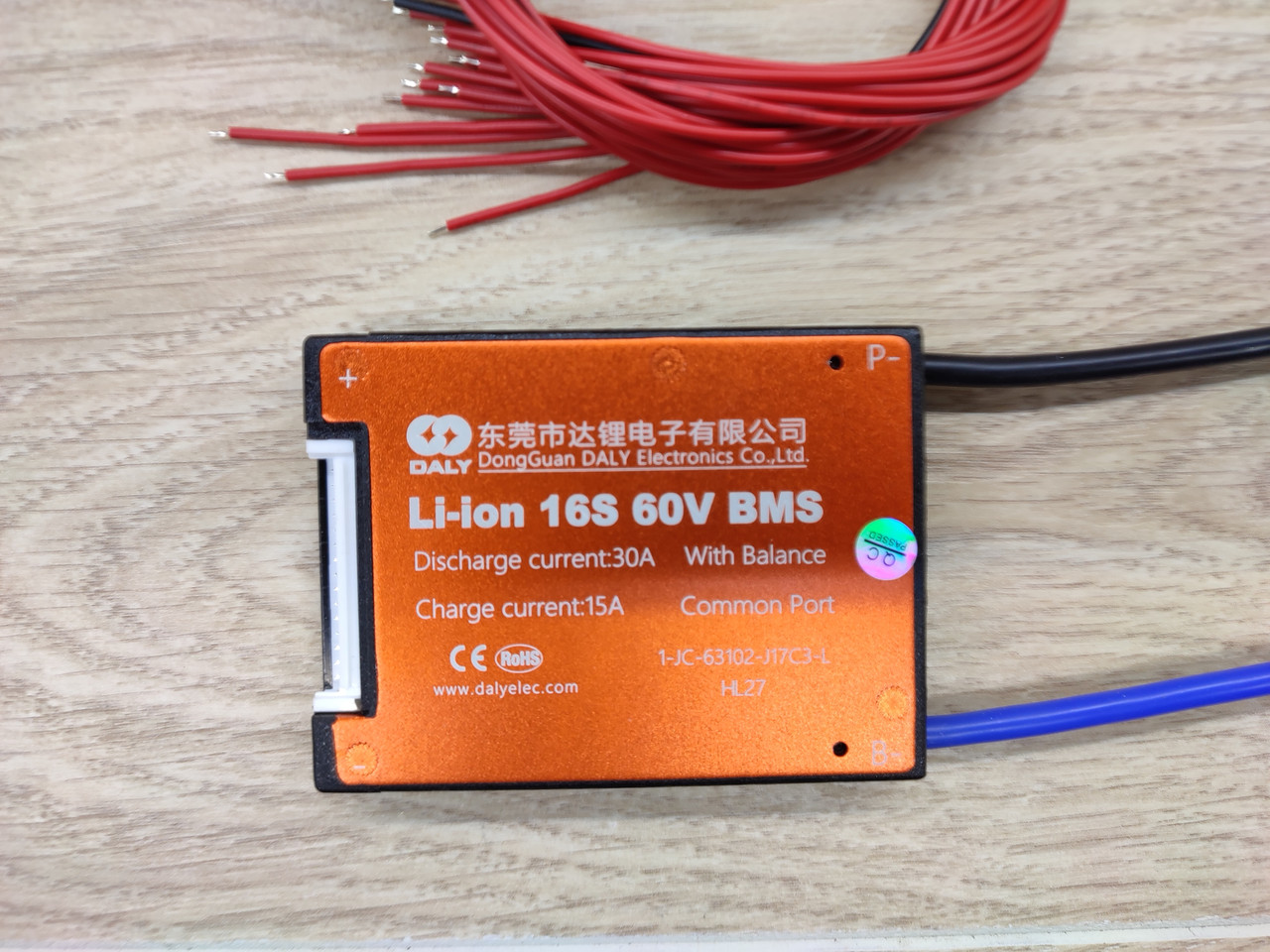 Плата захисту акумулятора BMS Li-ion 16S 60 вольтів 30 амперів