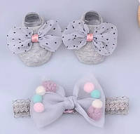 Комплект для новонародженої дівчинки/шкарпетки, пов'язка на голову.