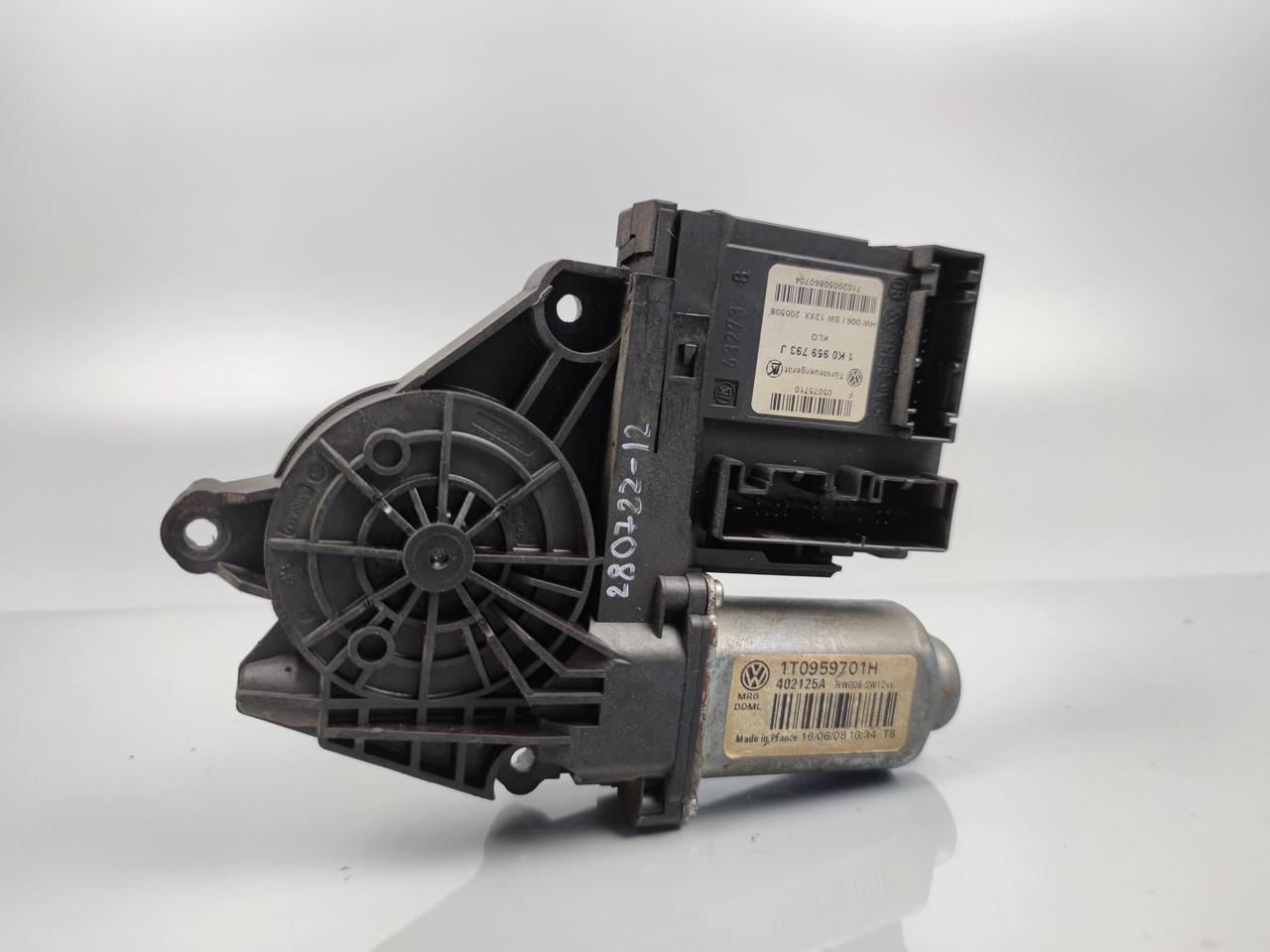 Моторчик склопідіймача передній лівий OCTAVIA A5 1K0959793J