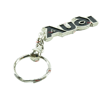 Брелок AUDI металевий на ланцюжку "напис AUDI"