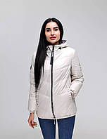 Коротка стильна стьобана демісезонна куртка